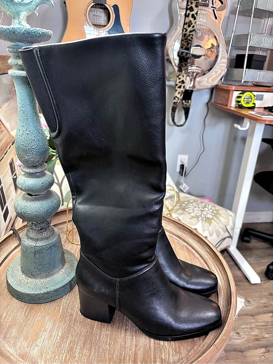 BareTraps Shoes - Baretraps Thalia Black Heeled Knee-High Boots Size 7